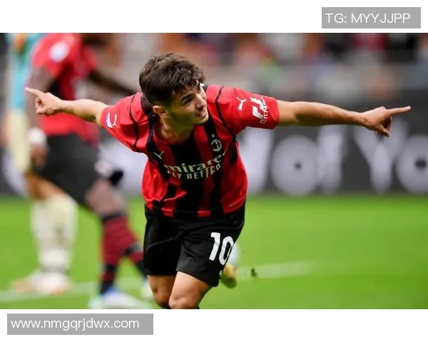 足球场上的英俊身影，球星们的魅力与帅气瞬间定格